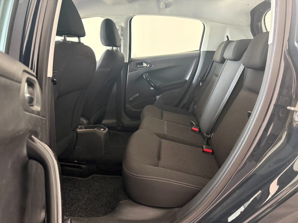 PEUGEOT 208 1° serie PureTech 68 5 porte Access - 20