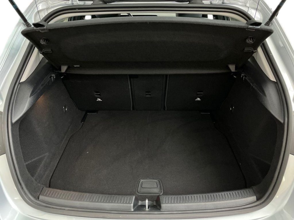 MERCEDES-BENZ A 180 d Automatic Advanced - 13