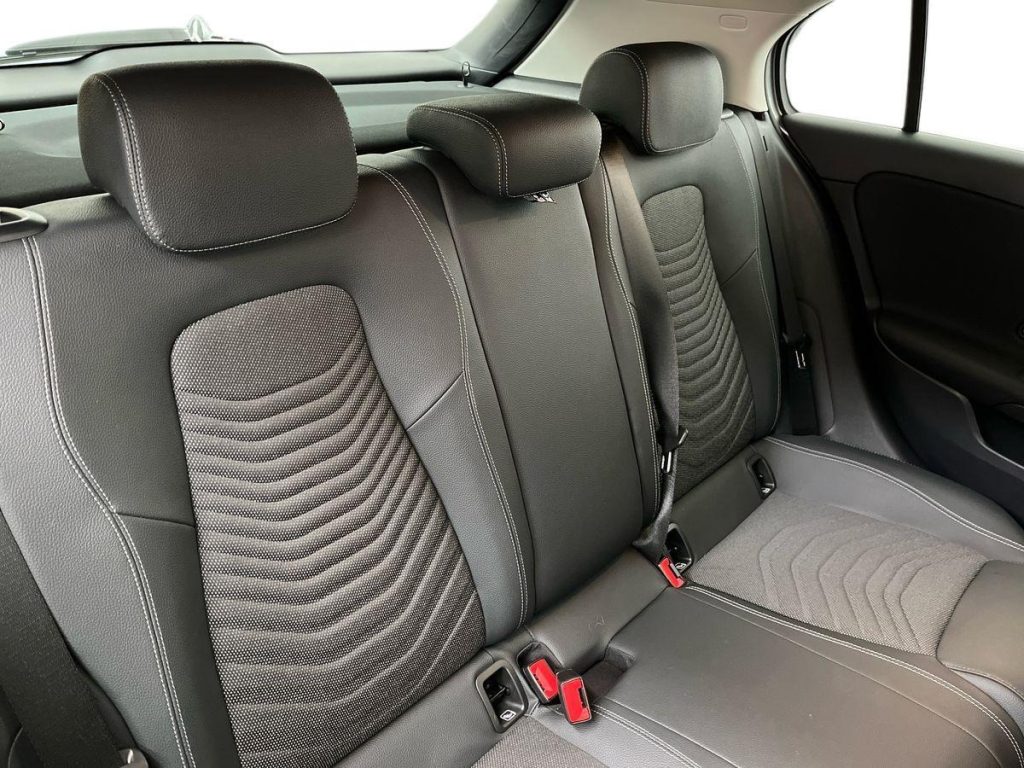 MERCEDES-BENZ A 180 d Automatic Advanced - 15