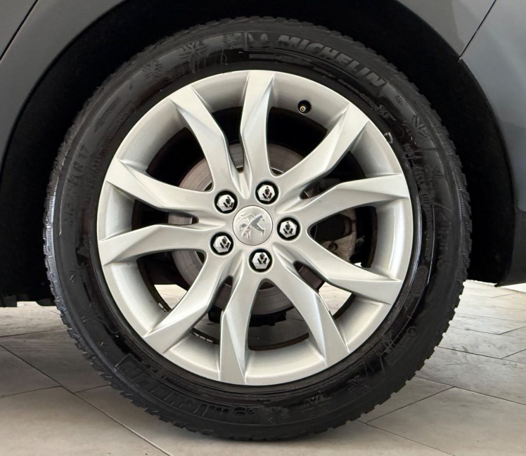 PEUGEOT 508 BlueHDi 120 S&S SW Allure - 8