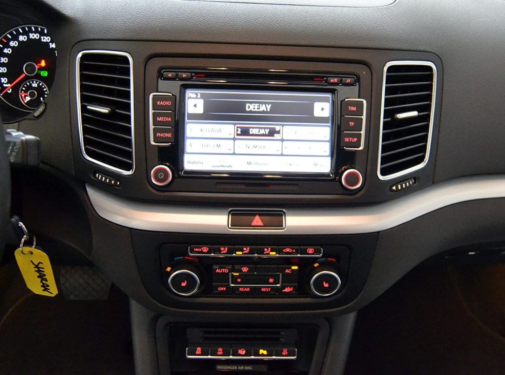 VOLKSWAGEN Sharan 2.0 TDI 170 CV DSG Highline BMT  KM 12.129  - 7
