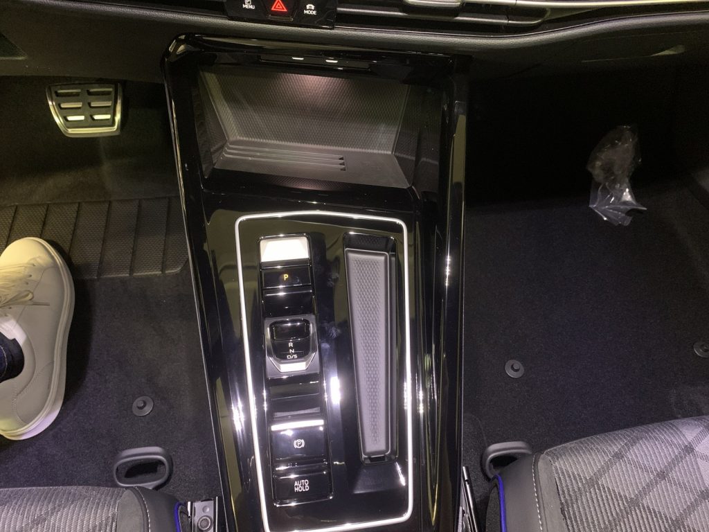 VOLKSWAGEN Golf Nuova Golf R-Line Plus 2.0 TDI SCR 110 kW (150 CV) - 16