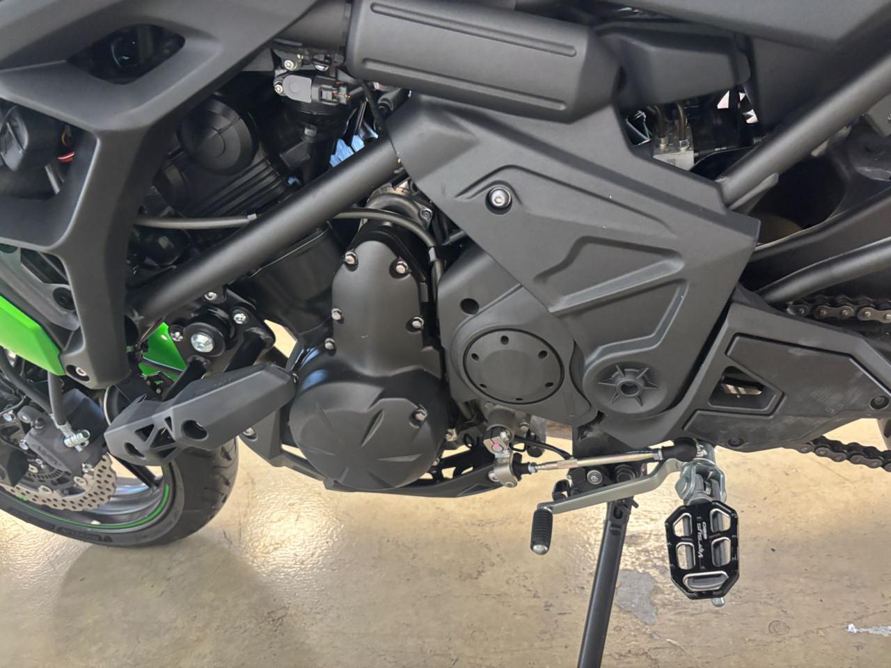 KAWASAKI Versys 650 Gran Tourer - 9