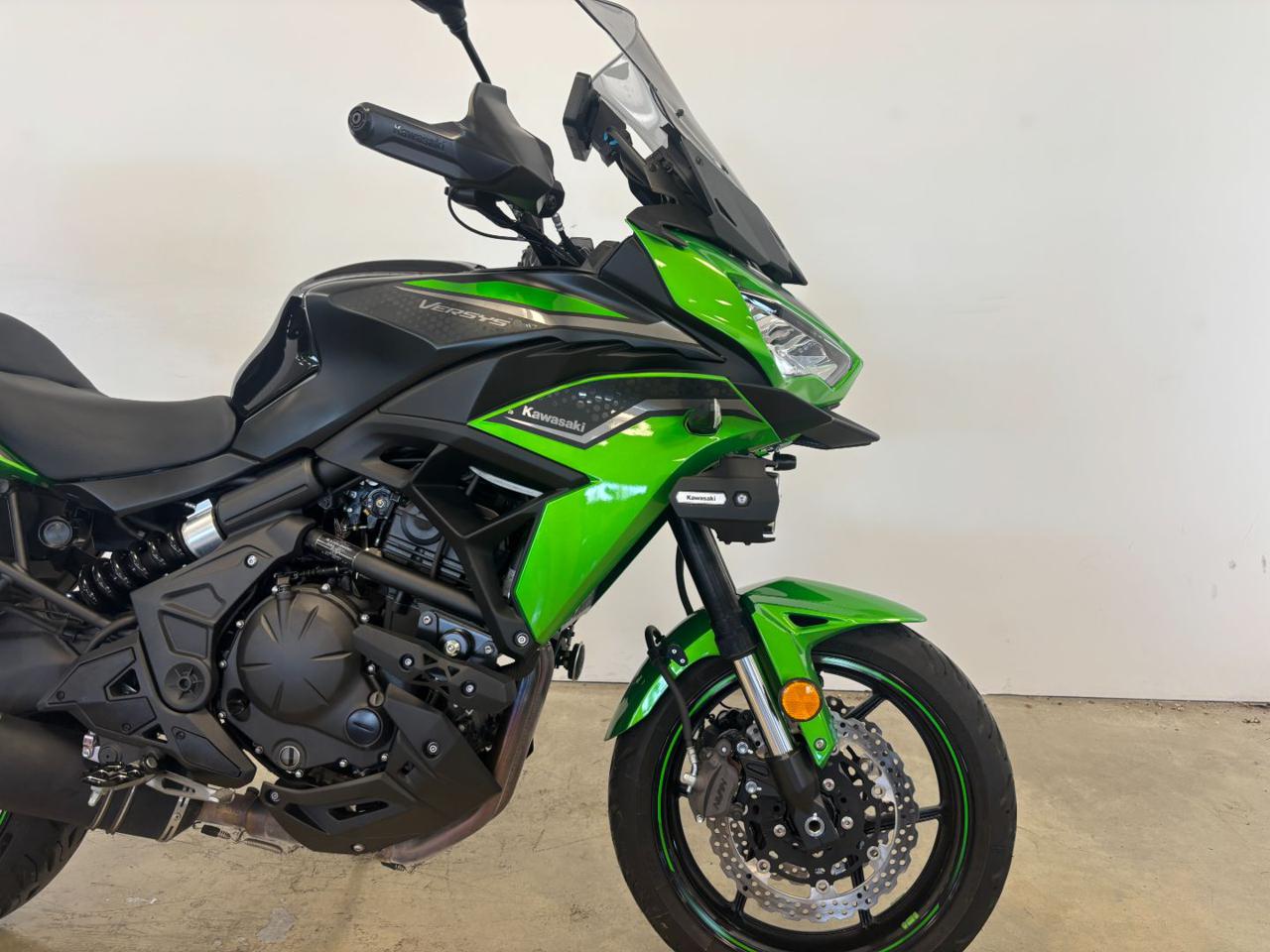KAWASAKI Versys 650 Gran Tourer - 4