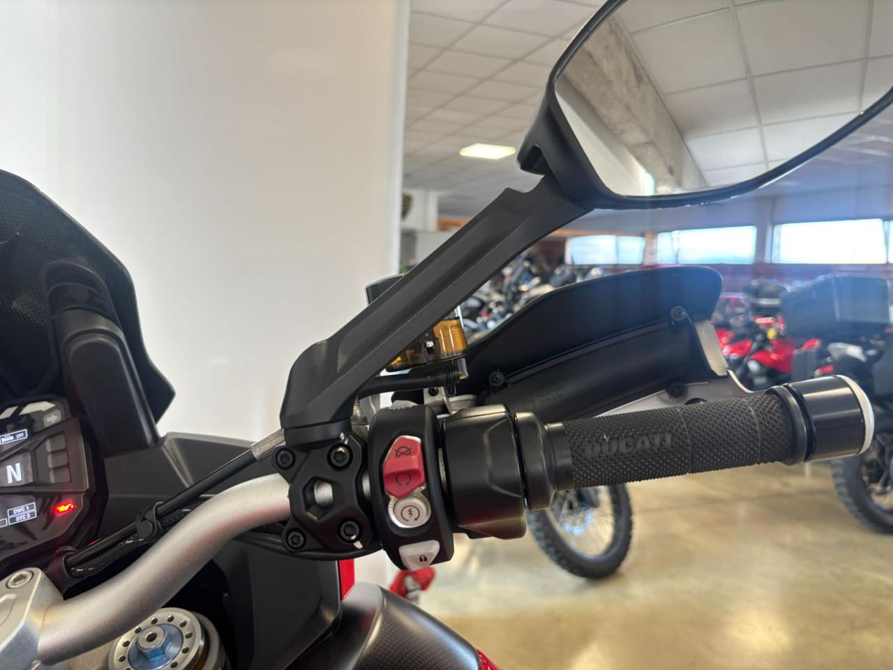 DUCATI Multistrada 1200 Pikes Peak - 13