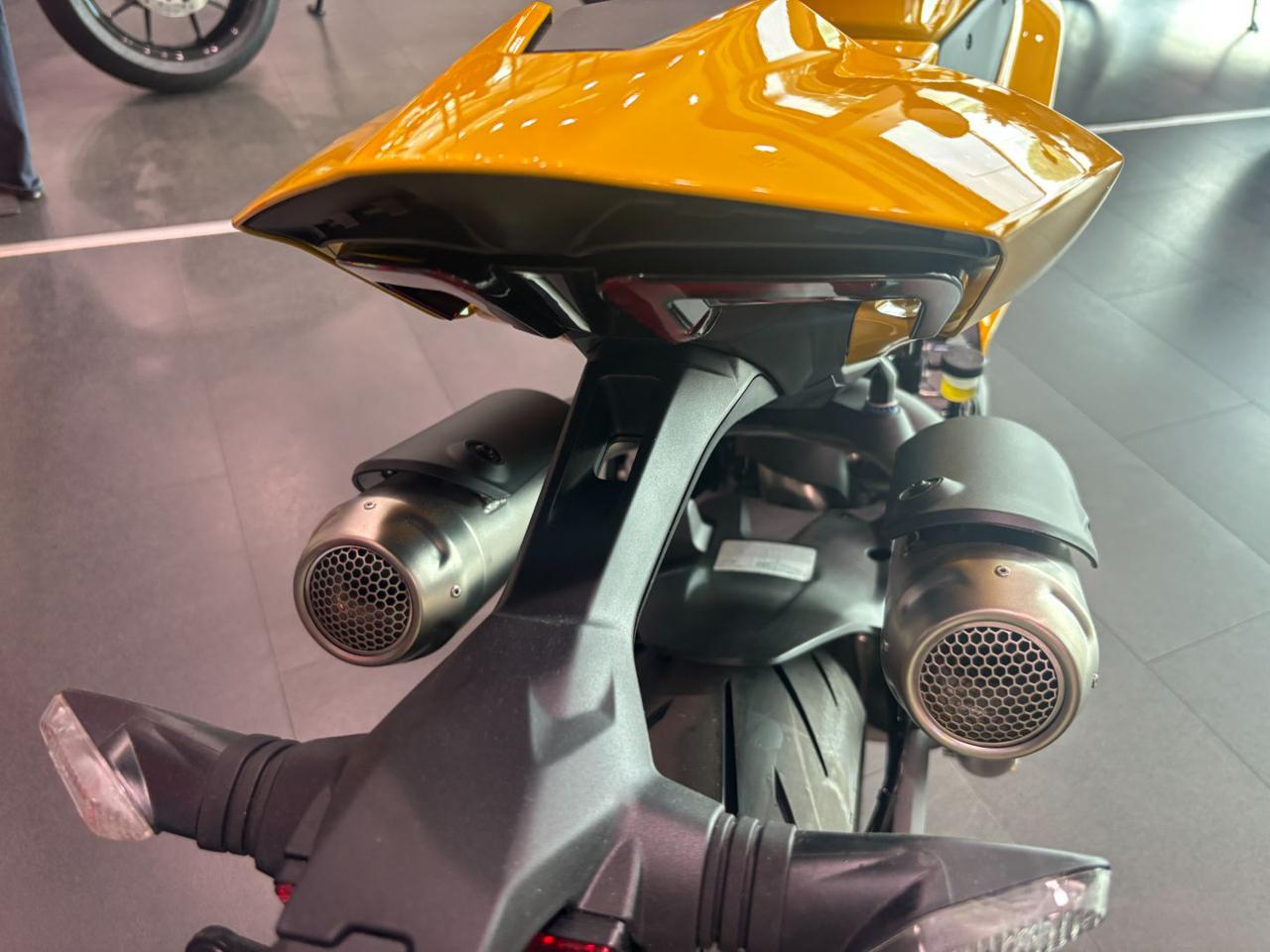 DUCATI Panigale V2 S MY 2026 - 4