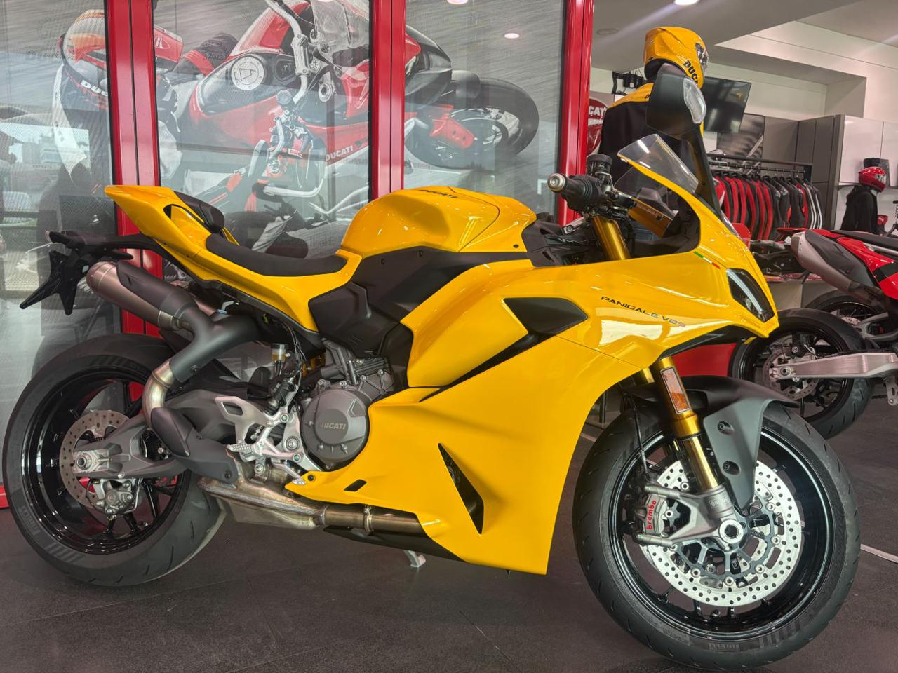 DUCATI Panigale V2 S MY 2026 - 8