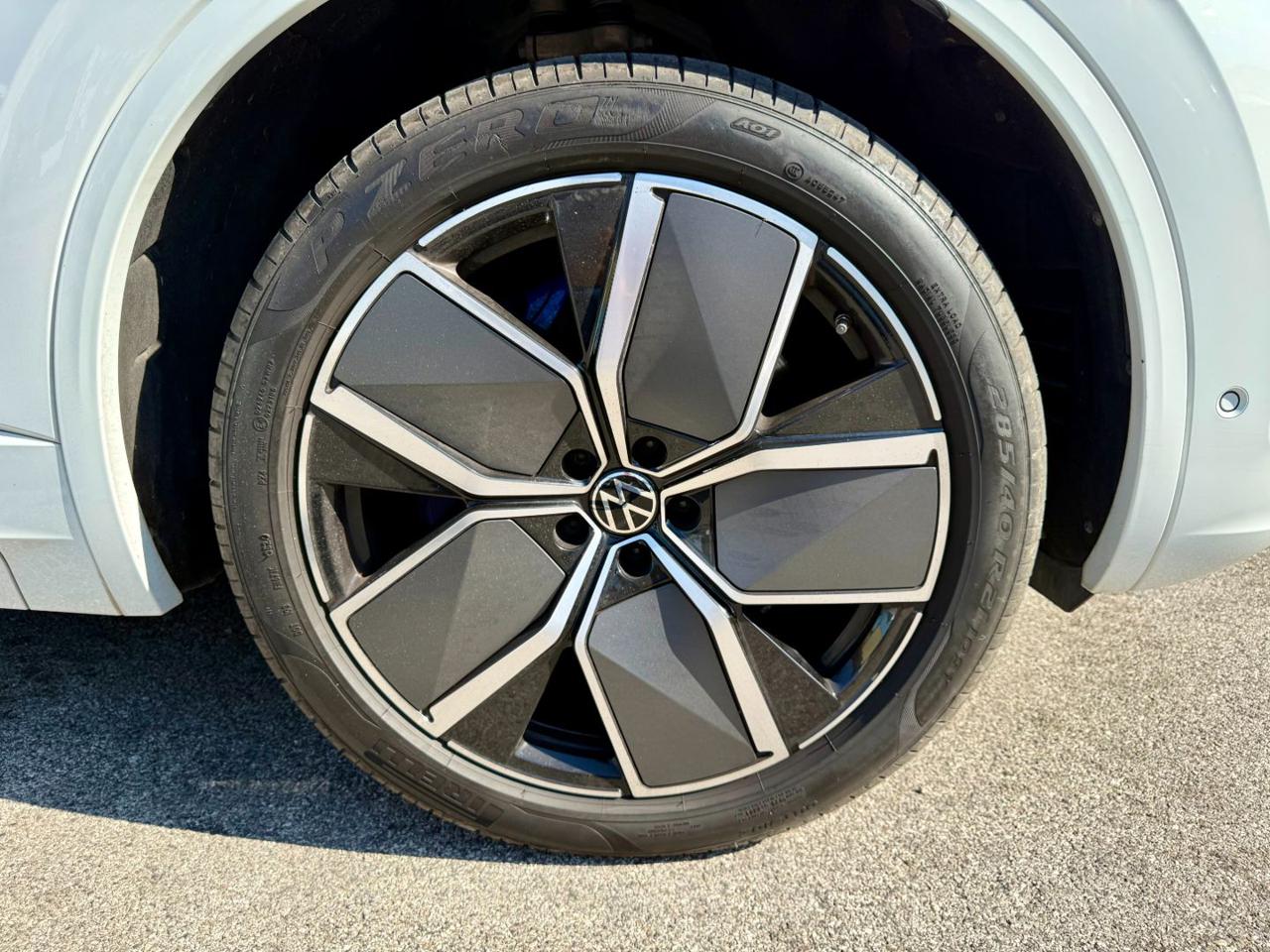 VOLKSWAGEN Touareg R 3.0 V6 TSI eHybrid 462 CV - 8