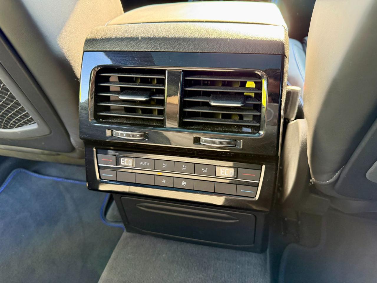 VOLKSWAGEN Touareg R 3.0 V6 TSI eHybrid 462 CV - 18
