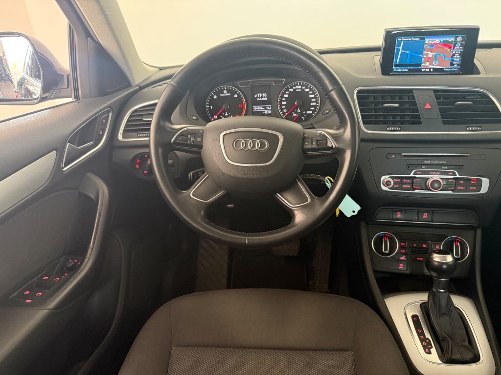 AUDI Q3 2.0 TDI 150 CV quattro S tronic - 10