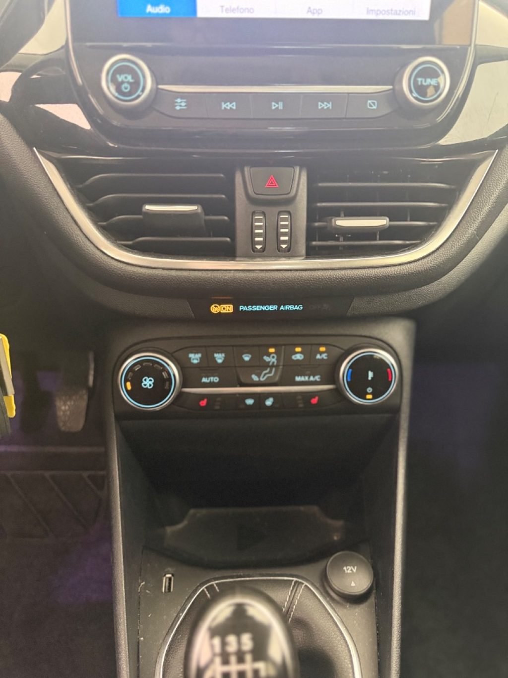 FORD Fiesta 1.0 Ecoboost Hybrid 125 CV 5 porte ST-Line X - 20