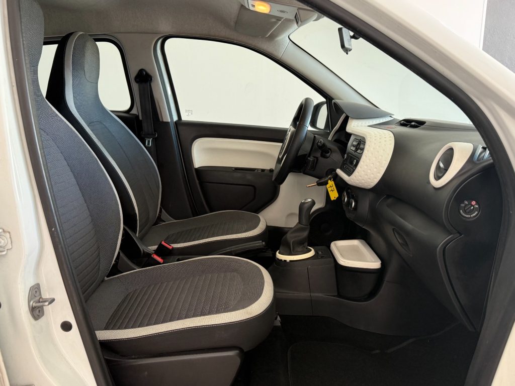 RENAULT Twingo 1.0 SCe Wave - 18