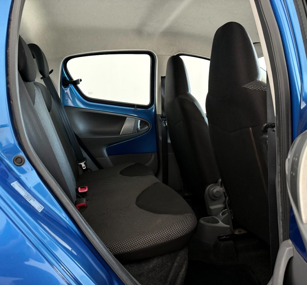 TOYOTA Aygo 1.0 12V VVT-i 5 porte - 11