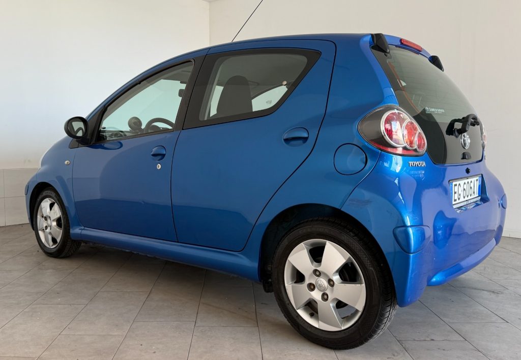 TOYOTA Aygo 1.0 12V VVT-i 5 porte - 5
