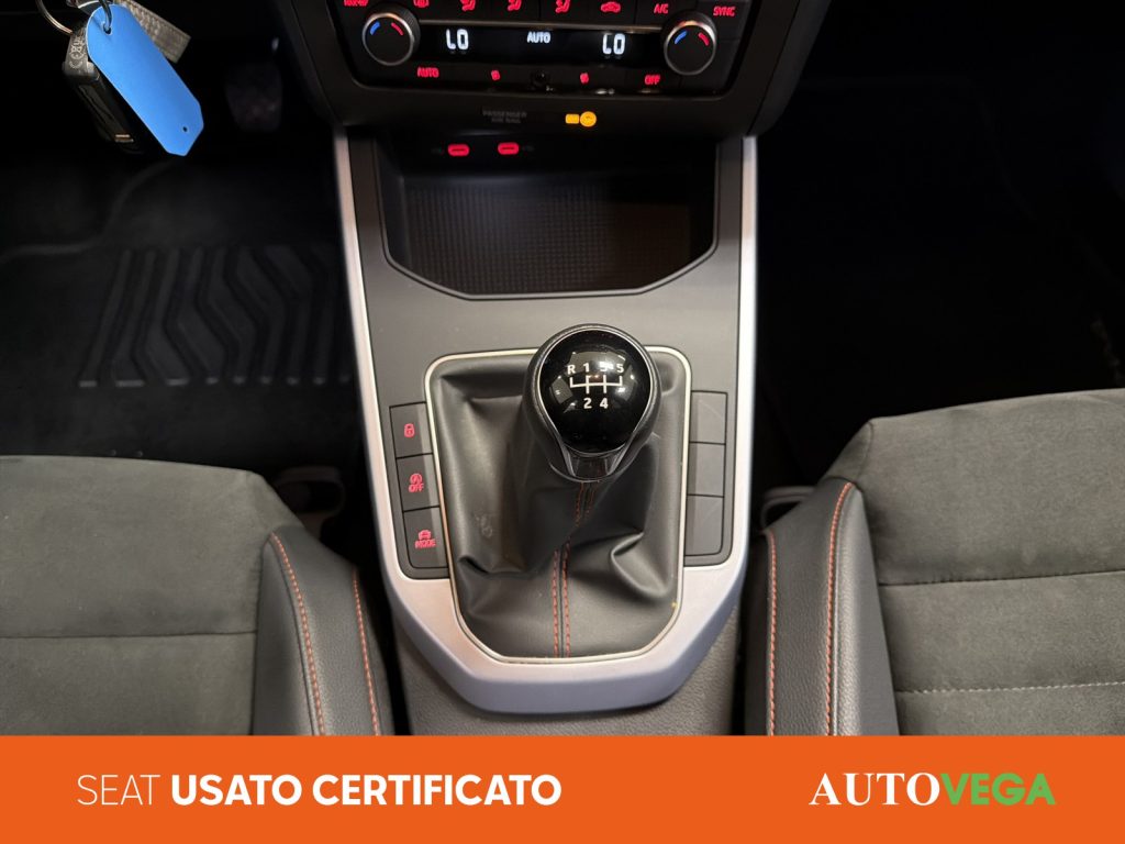 SEAT Arona 1.0 ecotsi fr 95cv - 11