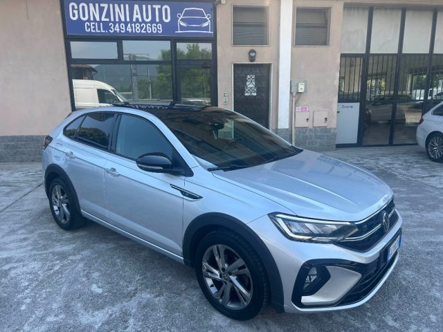 VOLKSWAGEN Taigo Argento metallizzato