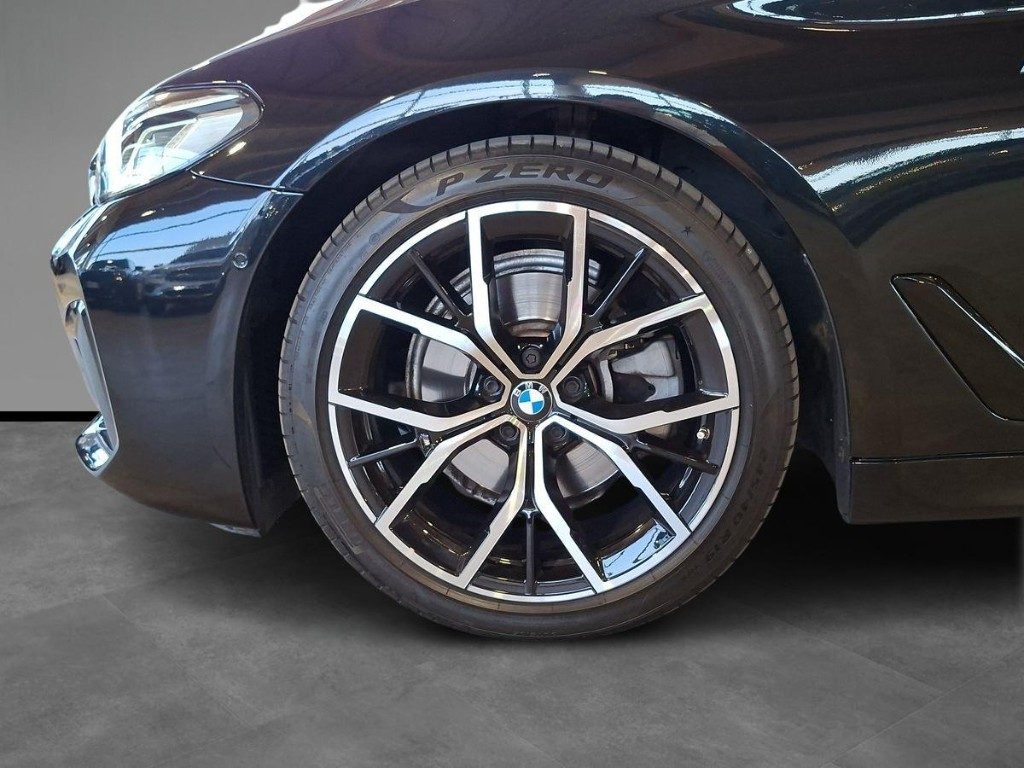 BMW 520 d 48V xDrive Touring Msport - 5