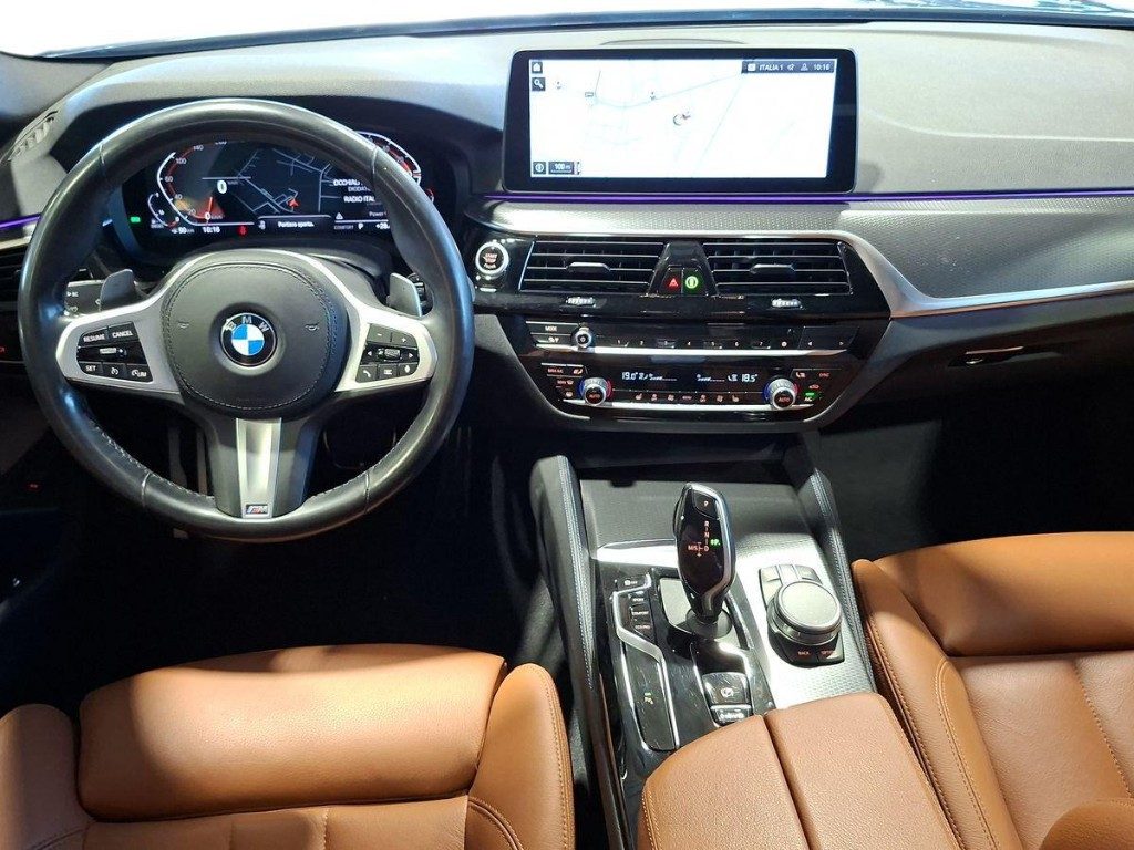 BMW 520 d 48V xDrive Touring Msport - 8