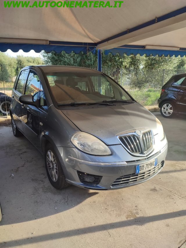 LANCIA MUSA Argento metallizzato