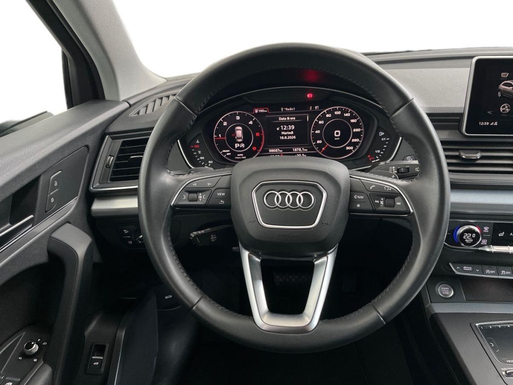 AUDI Q5 40 TDI quattro S tronic Business Sport - 11