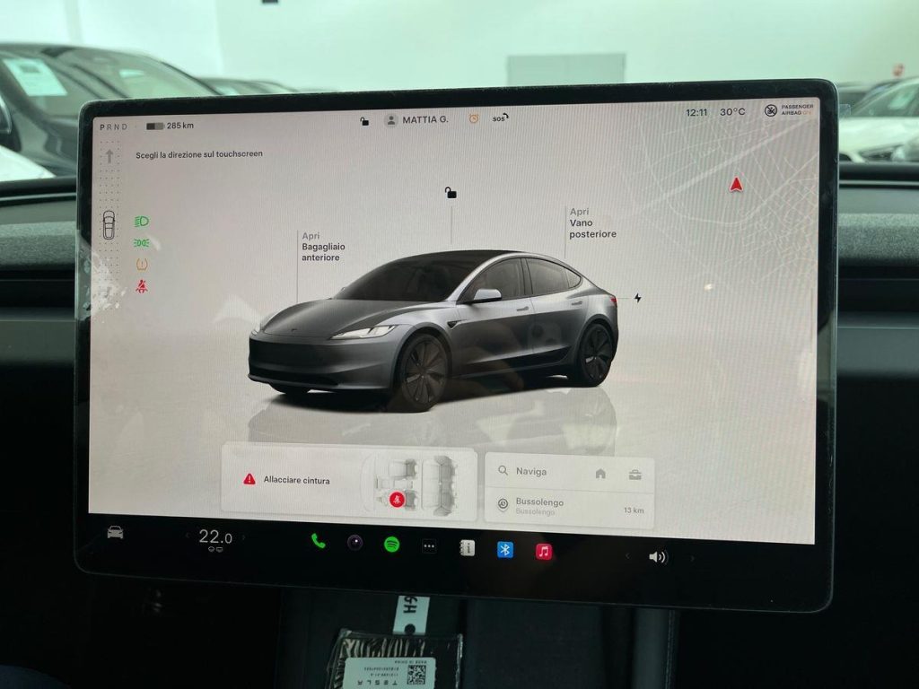 TESLA Model 3 NV35 RWD Premium - 14