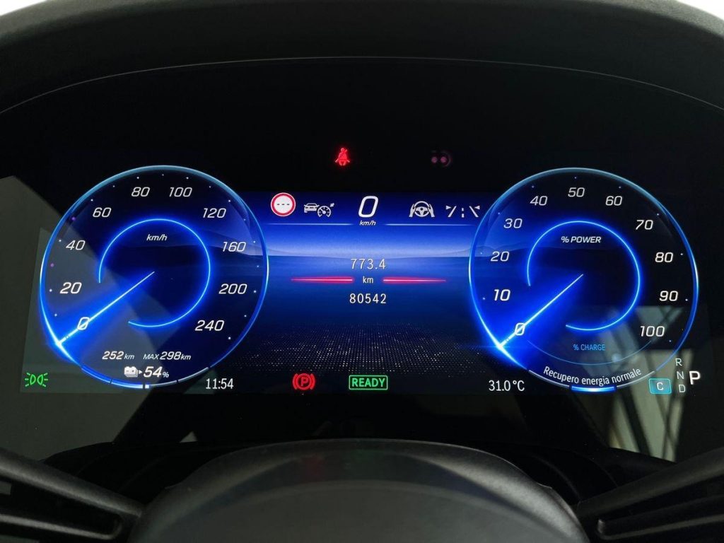 MERCEDES-BENZ EQE 500 4MATIC AMG Line Premium Plus - 8