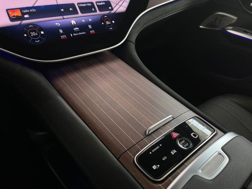 MERCEDES-BENZ EQE 500 4MATIC AMG Line Premium Plus - 14
