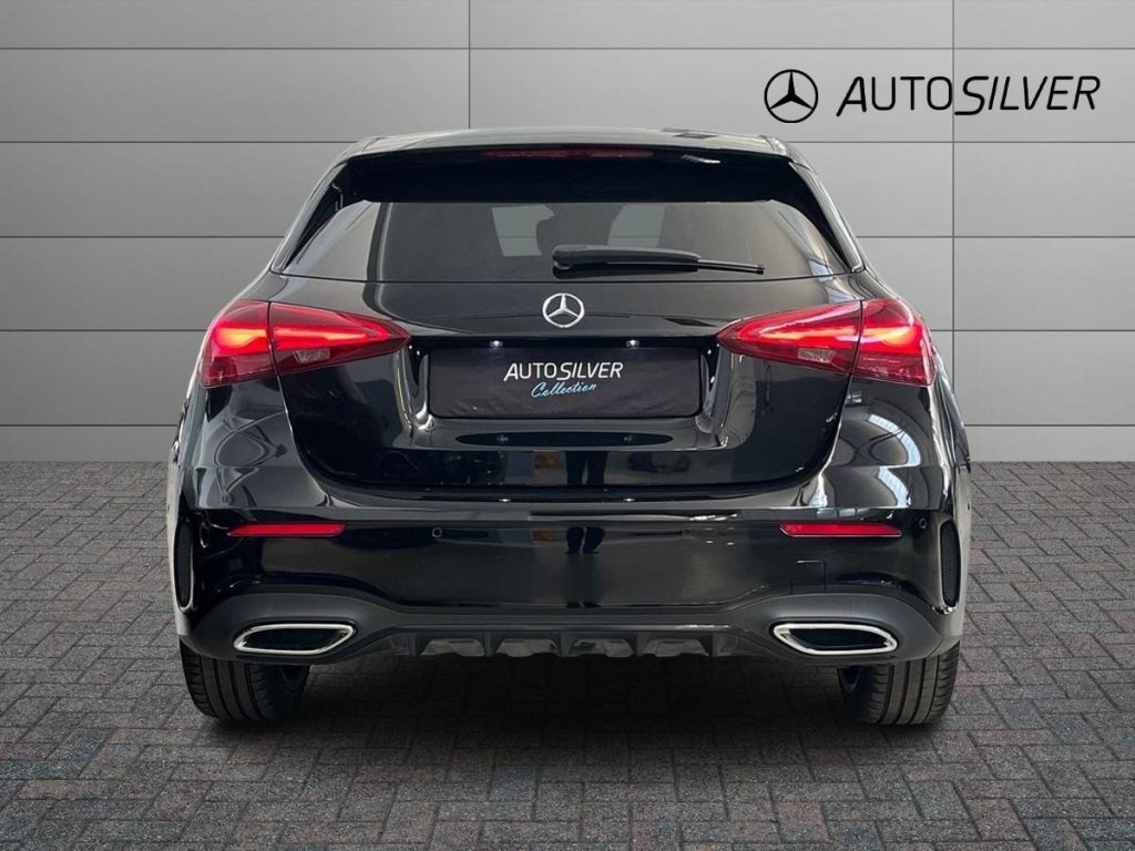 MERCEDES-BENZ A 250 e hybrid EQ AMG Line Advanced - 4