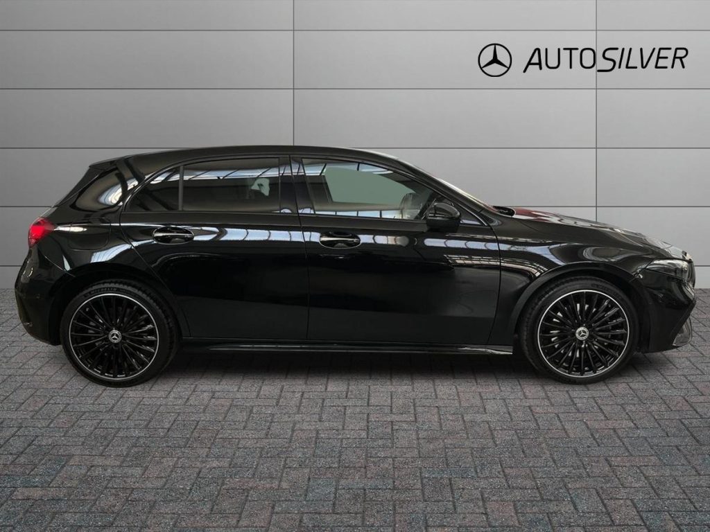 MERCEDES-BENZ A 250 e hybrid EQ AMG Line Advanced - 5