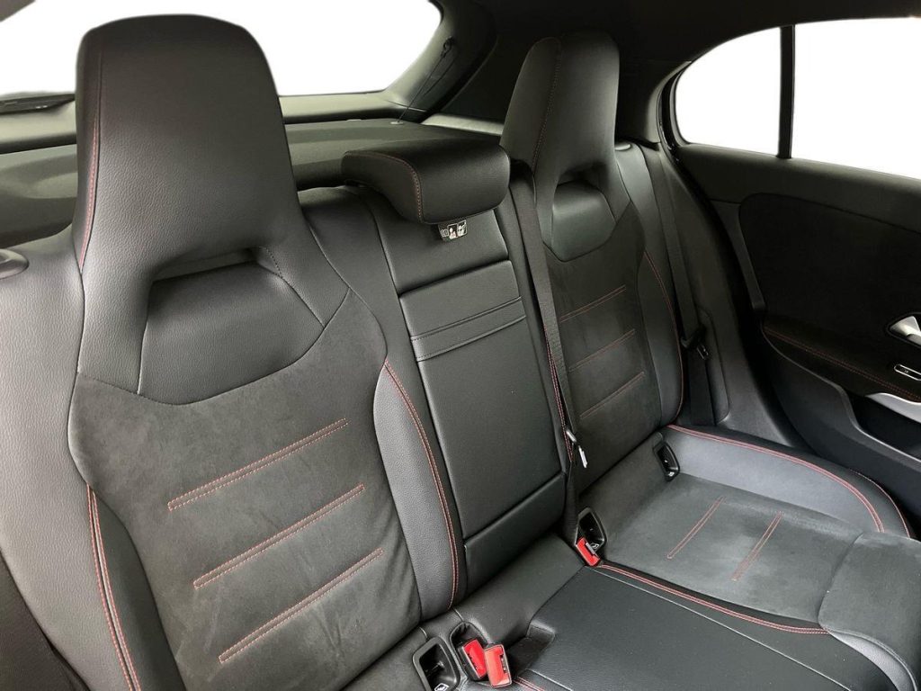 MERCEDES-BENZ A 250 e hybrid EQ AMG Line Advanced - 15