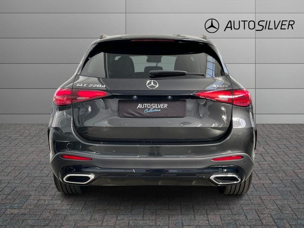 MERCEDES-BENZ GLC 220 d 4Matic Mild Hybrid AMG Line Advanced - 4
