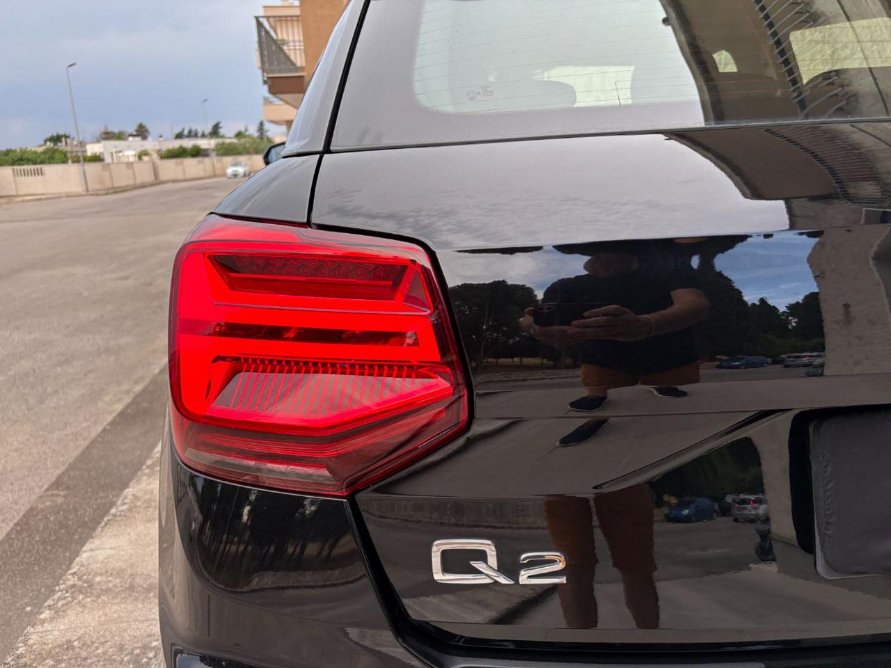 AUDI Q2 30 TDI S tronic Admired Advanced COCKPIT - 31