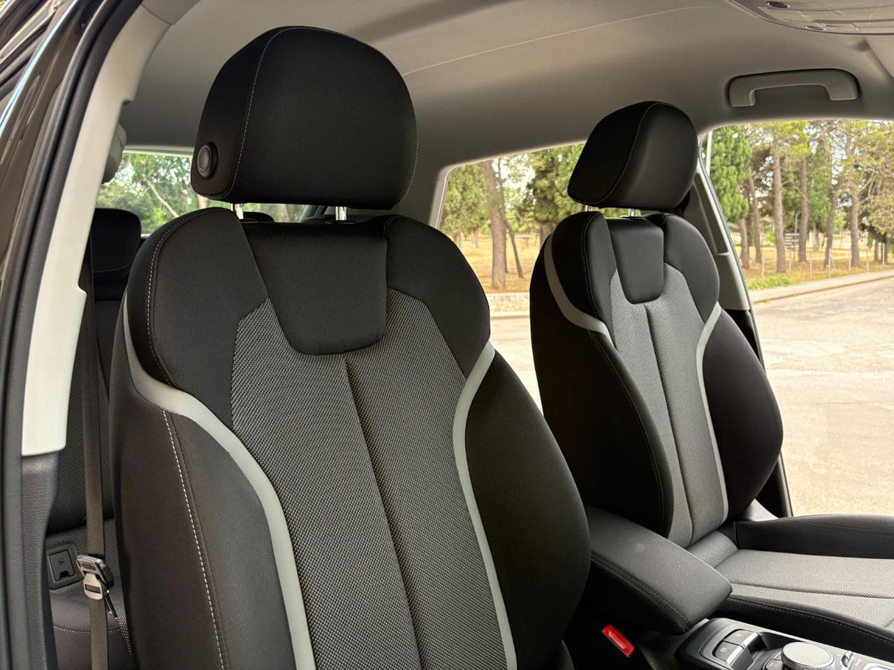 AUDI Q2 30 TDI S tronic Admired Advanced COCKPIT - 10