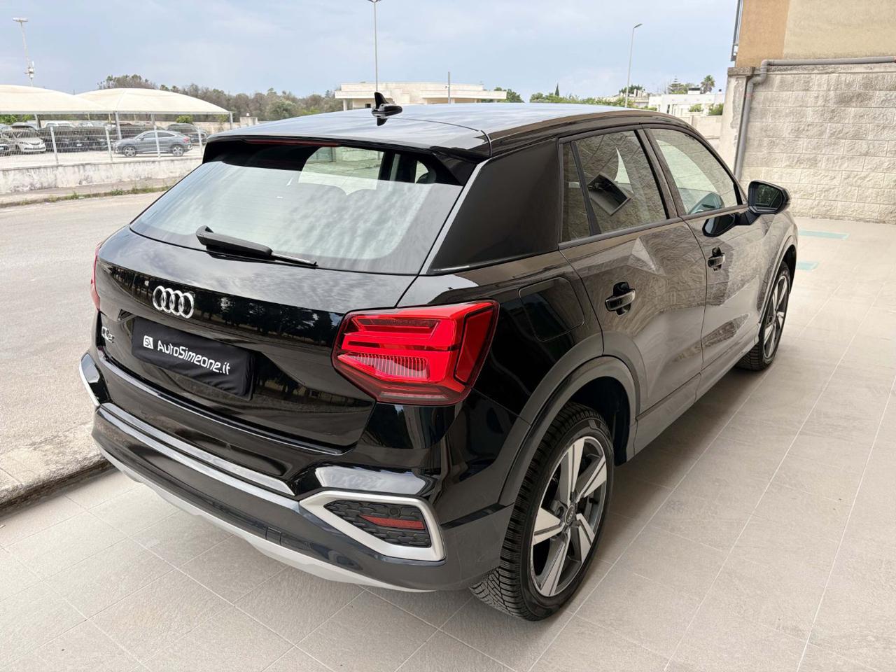 AUDI Q2 30 TDI S tronic Admired Advanced COCKPIT - 5