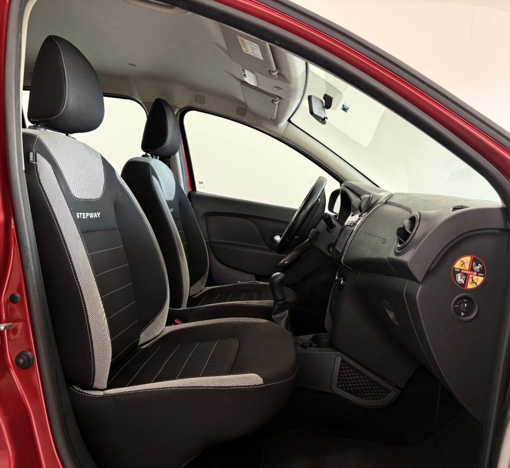 DACIA Sandero Stepway 1.5 dCi 8V 90CV Start&Stop - 12