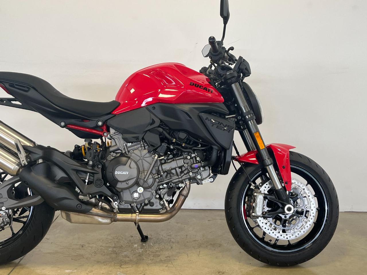 DUCATI Monster 800 RED 2027 - 5