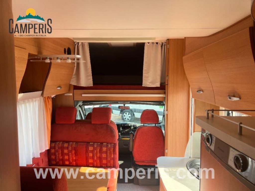 KNAUS SUN TRAVEL 700DG
