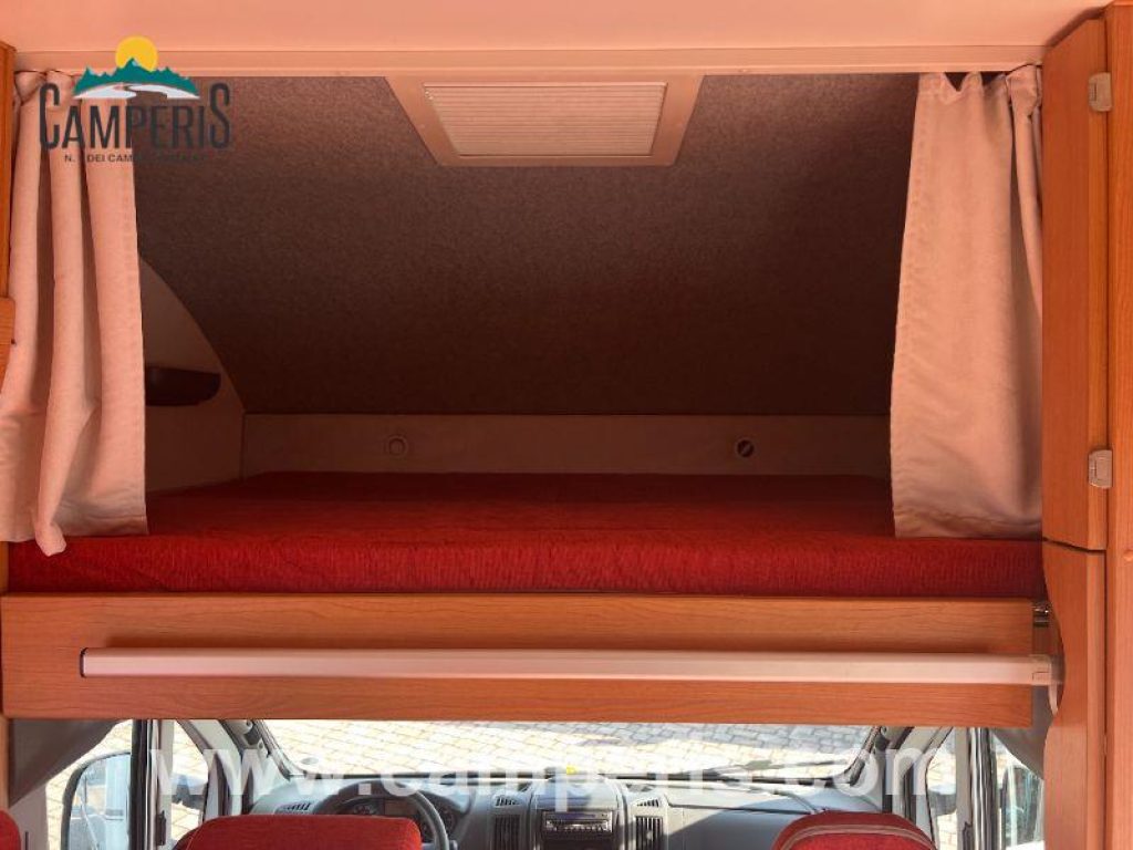 KNAUS SUN TRAVEL 700DG