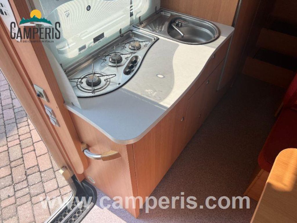 KNAUS SUN TRAVEL 700DG