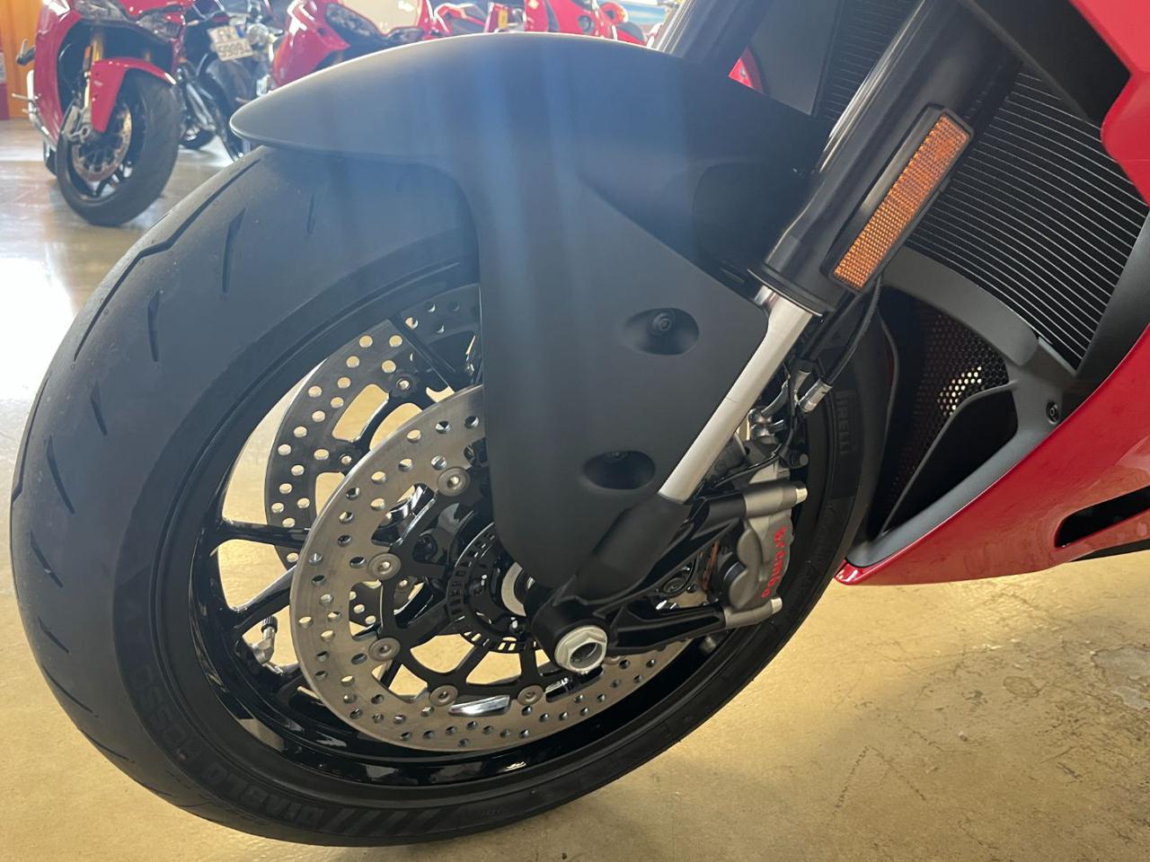 DUCATI Panigale V2 V2 2027 - 3