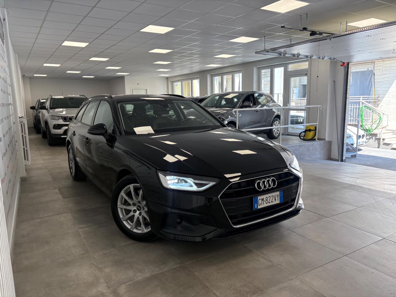 AUDI A4 Avant 35 TDI 163 CV S tronic Business FARI LED - 3