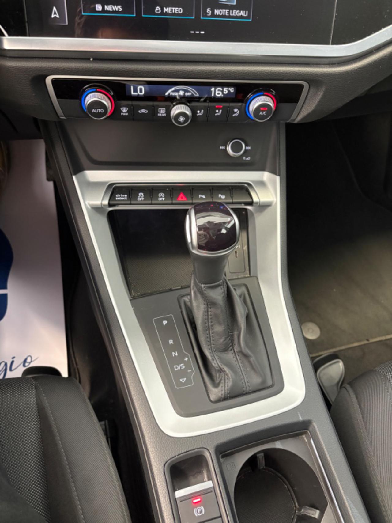 AUDI Q3 SPB 35 TDI quattro S tronic Business Plus - 12
