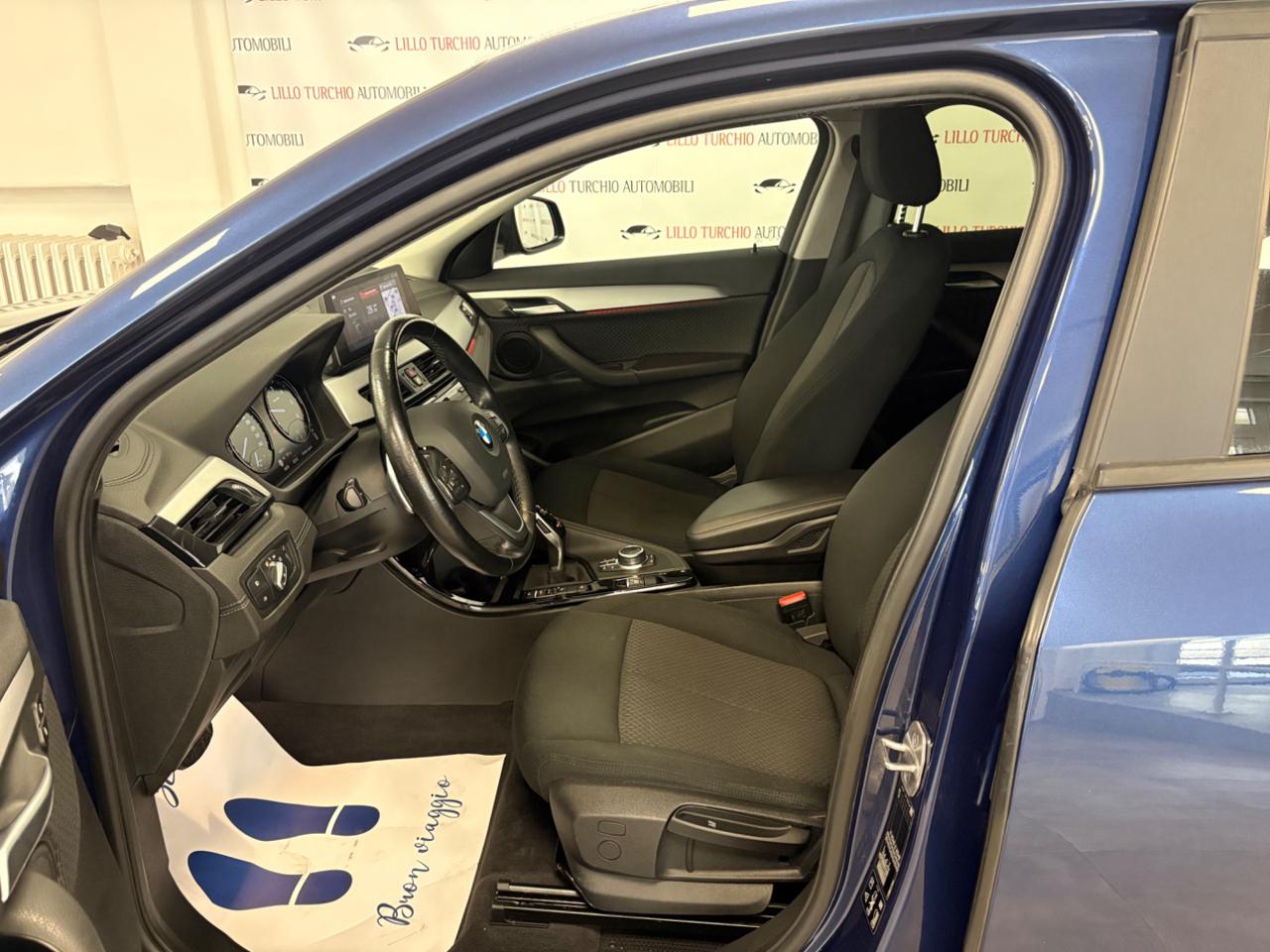 BMW X2 xDrive18d Advantage FARI LED - 8