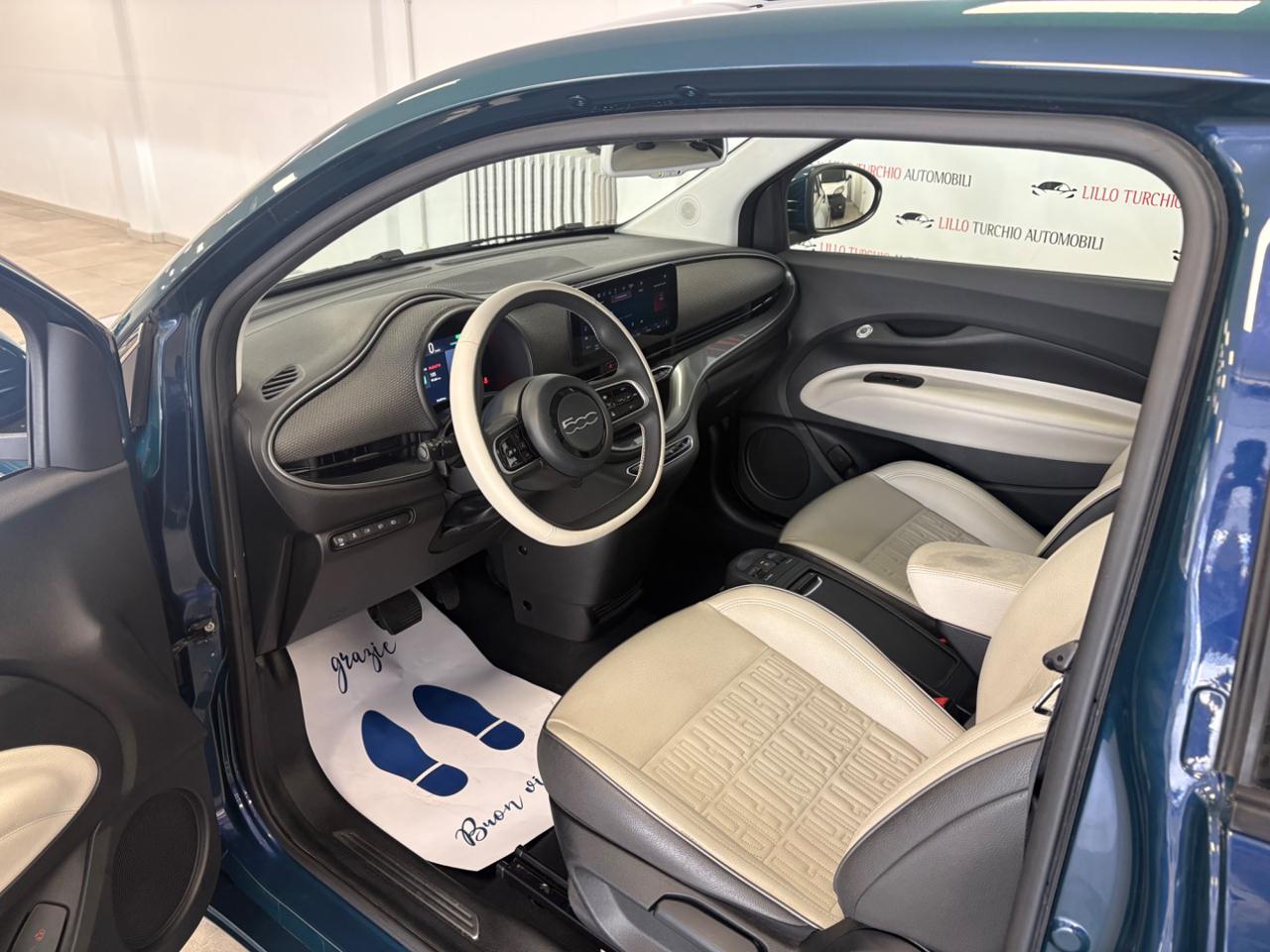 FIAT 500e Berlina 42 kWh La Prima FULL LED - 7