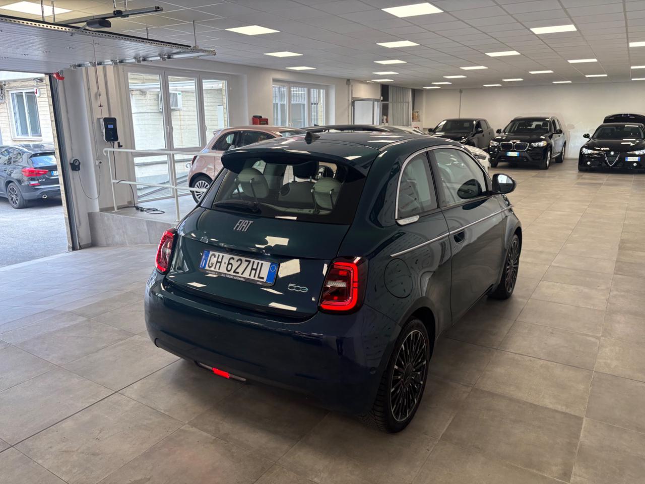 FIAT 500e Berlina 42 kWh La Prima FULL LED - 6