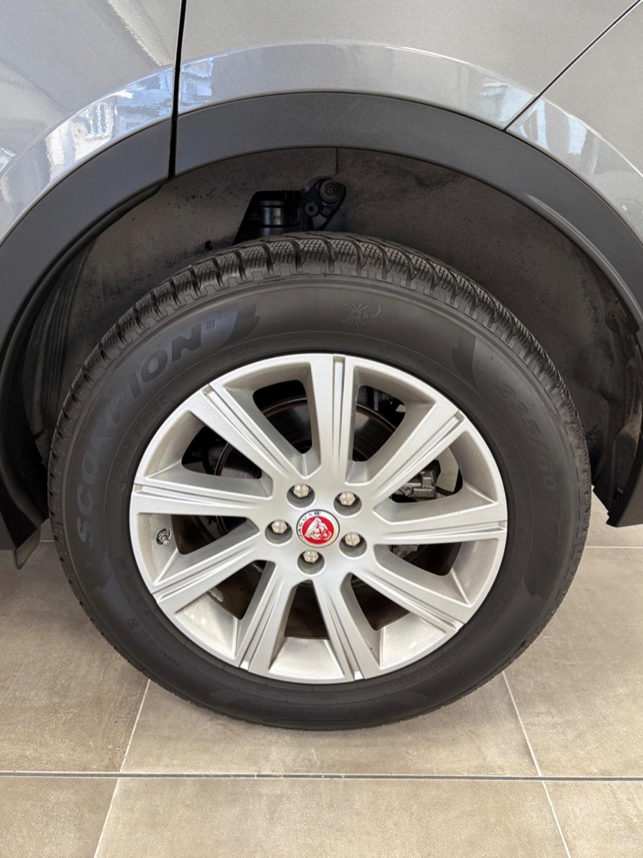 JAGUAR E-Pace 2.0D 150 CV AWD aut. S GARANZIA - 31