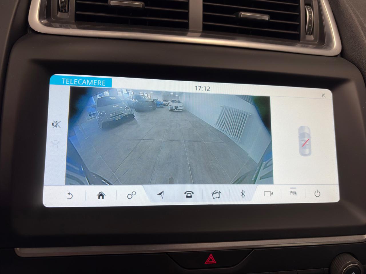 JAGUAR E-Pace 2.0D 150 CV AWD aut. S GARANZIA - 24