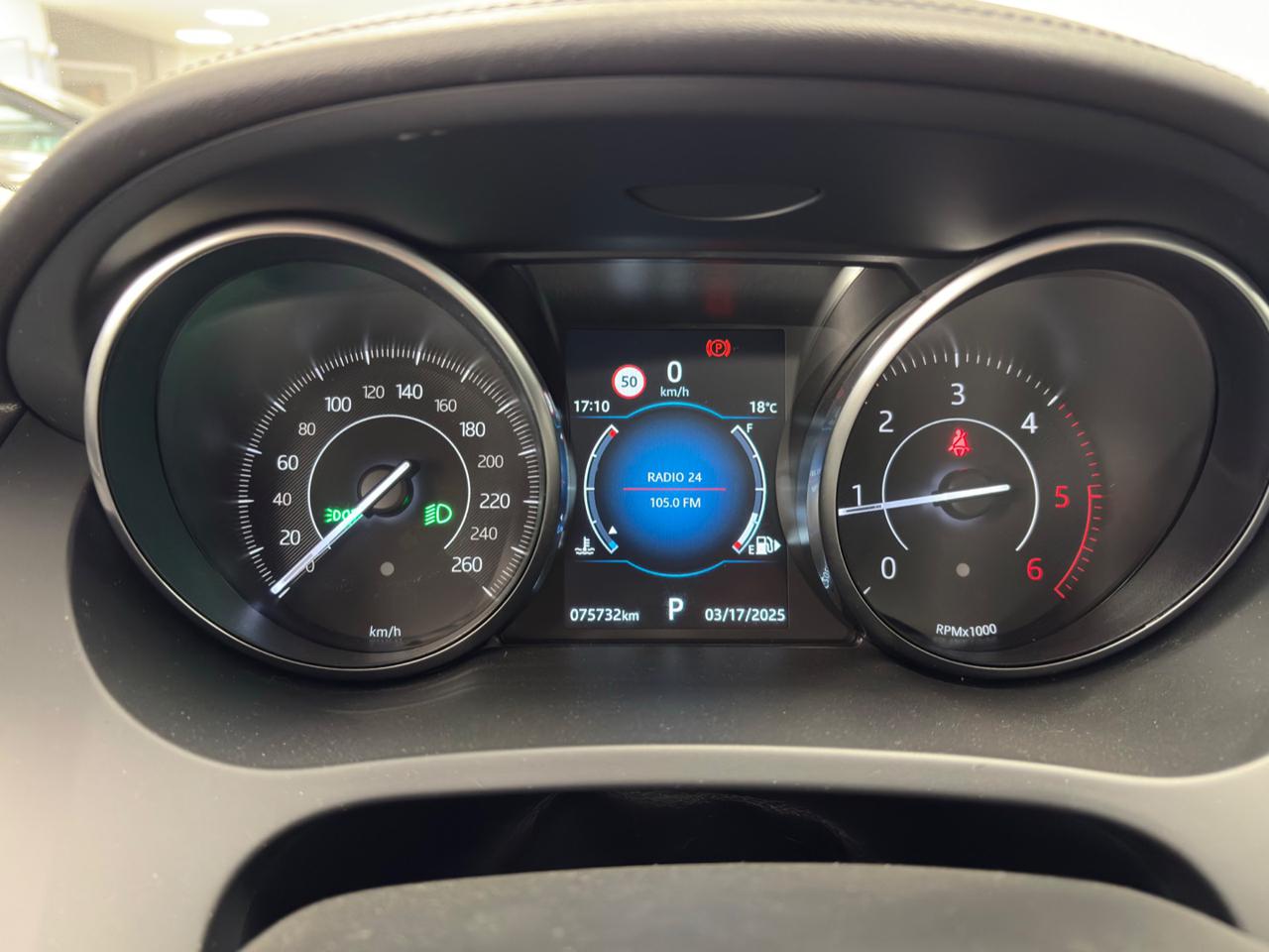 JAGUAR E-Pace 2.0D 150 CV AWD aut. S GARANZIA - 11