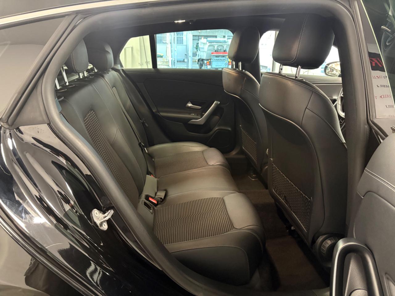 MERCEDES-BENZ CLA 200 d Automatic 4Matic Shooting Brake Sport - 23