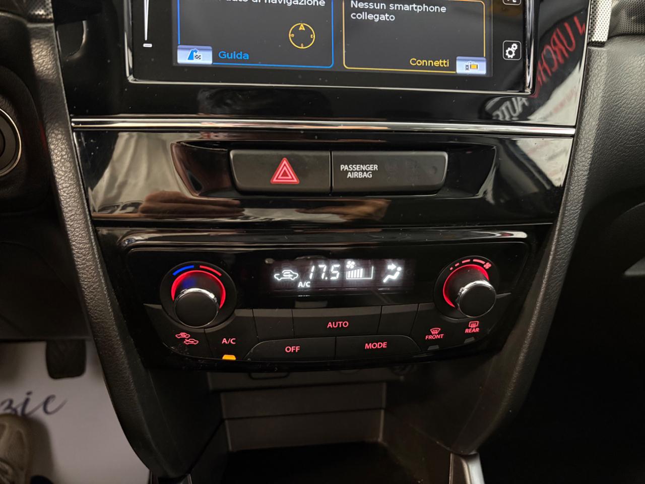SUZUKI Vitara 1.4 Hybrid 4WD AllGrip Yoru FARI LED - 12